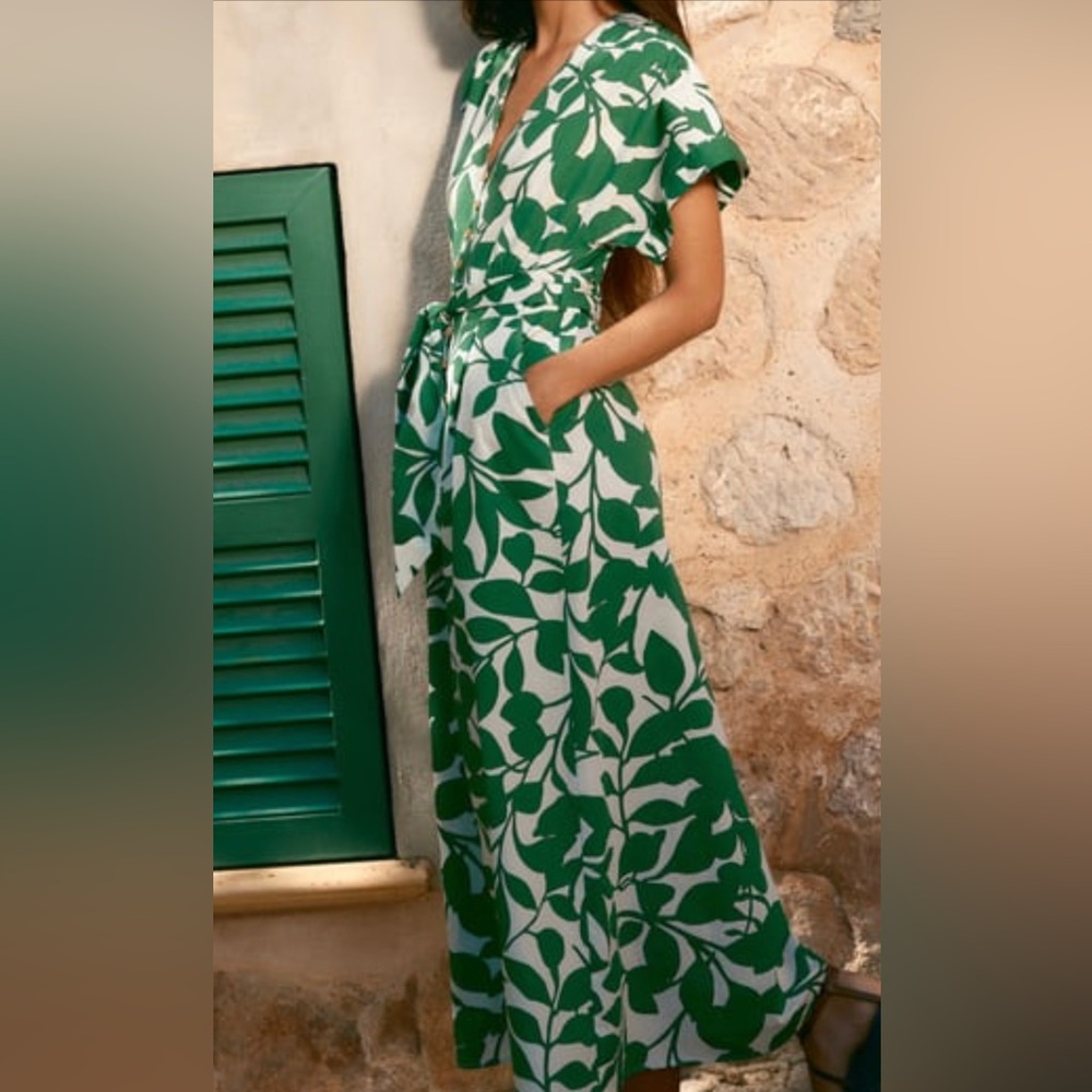 Brand new spring/summer floral dress!